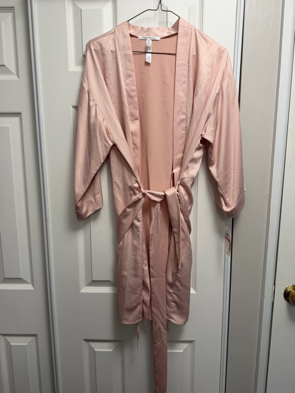 Flora Nikrooz Soft Blush Satin Kimono Robe with Tie